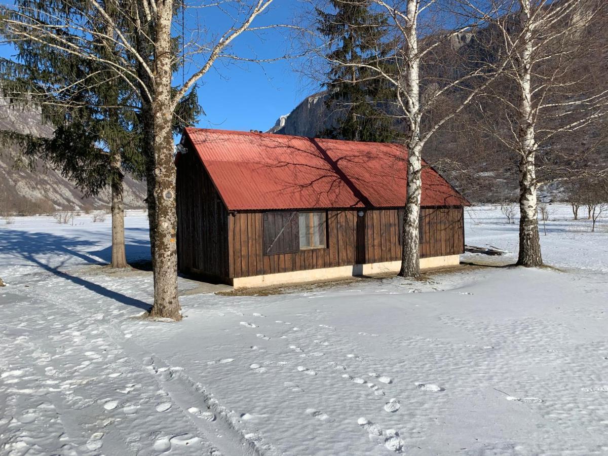 Mountain Cottage Komarnica Savnik Exterior foto