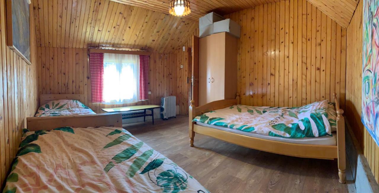 Mountain Cottage Komarnica Savnik Exterior foto